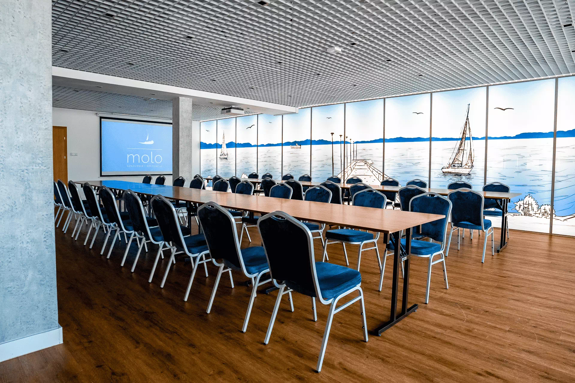 Sala Genaker największa sala konferencyjna w Centrum Molo w łódzkim